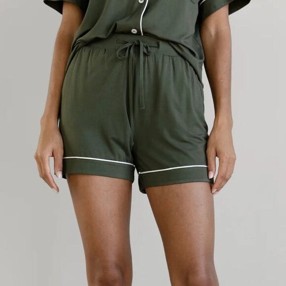 Cozy Earth Bamboo Stretch-Knit Pajama Short Women's Size Small Green with White - Picture 1 of 8